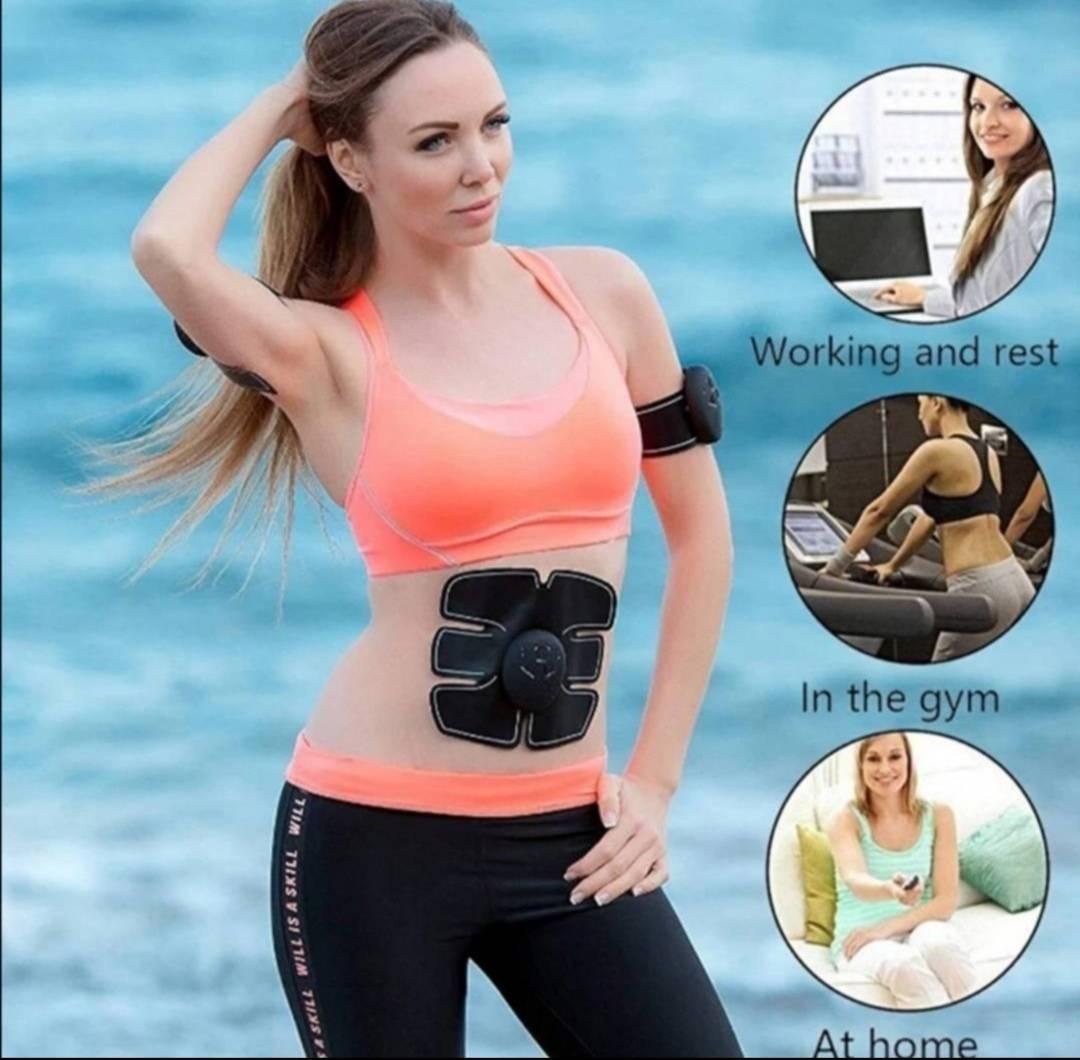 EMS masazer za stomak